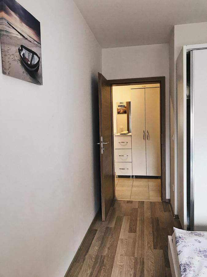 Blini Complex Apartment Prishtine Bagian luar foto
